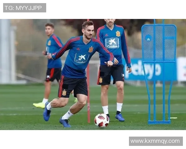 卡威帕与瓜达的精彩对决揭示足球战术与团队协作的完美结合 卡威帕与瓜达的精彩对决揭示足球战术与团队协作的完美结合