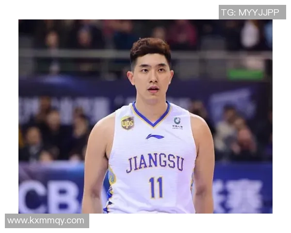 吴冠希:从青涩新秀到篮球场上的领军人物的成长之路 吴冠希:从青涩新秀到篮球场上的领军人物的成长之路