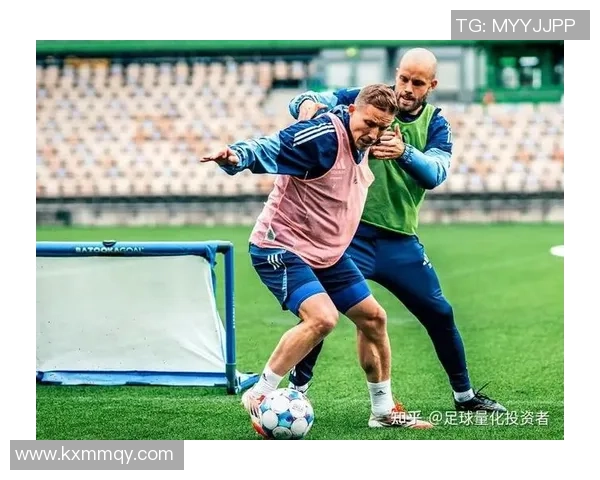 巴迪与赫尔辛基的精彩对决揭示足球战术与团队合作的魅力