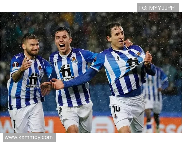 瓦伦西亚主场迎战皇家社会争夺西甲积分榜关键战役